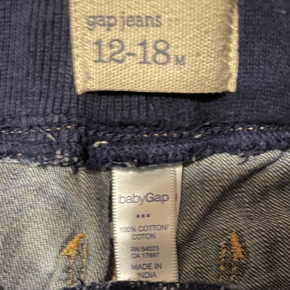 Baby GAP Jeans - Picture 3 of 3